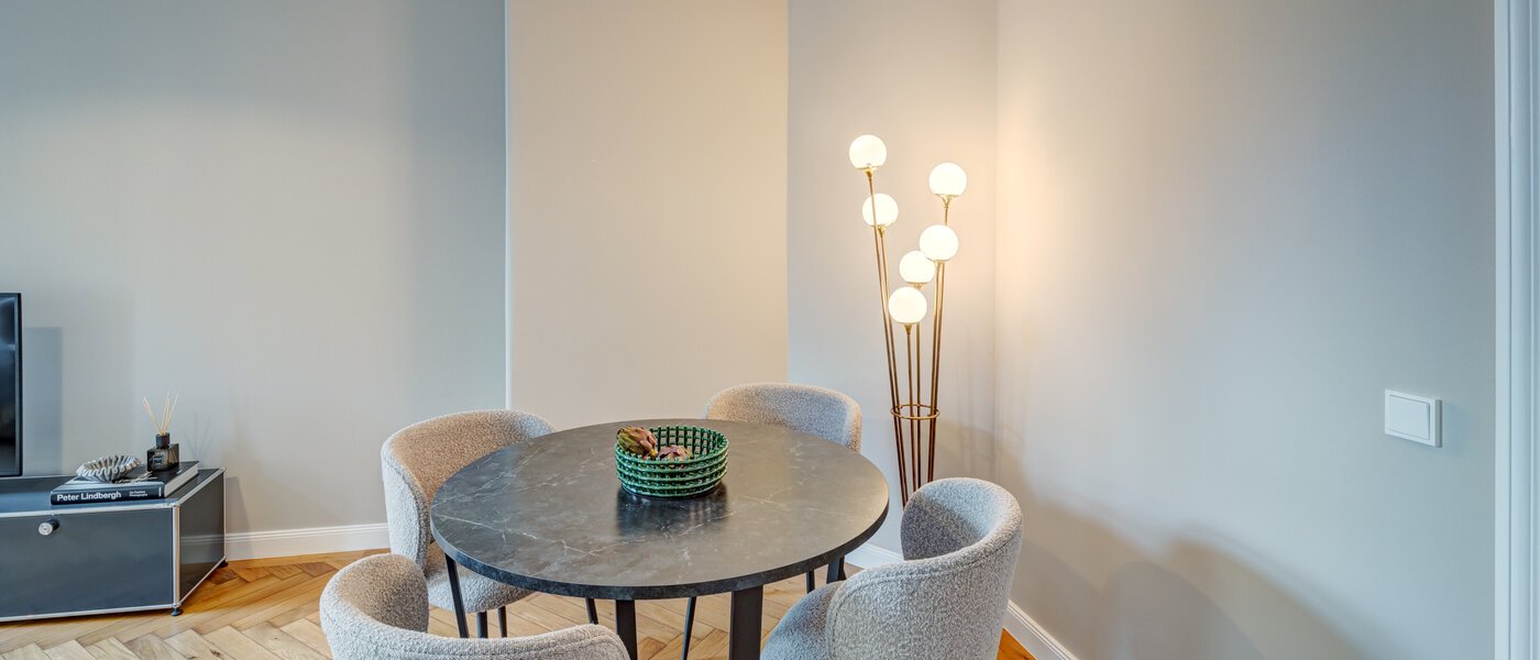 apartment München Lehel 03 living area 14254