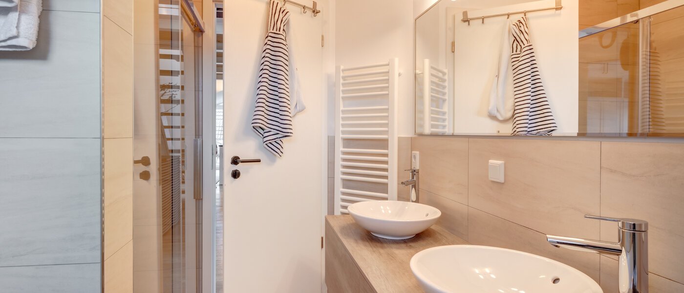 attic apartment München Fasangarten 03 bathroom 14268