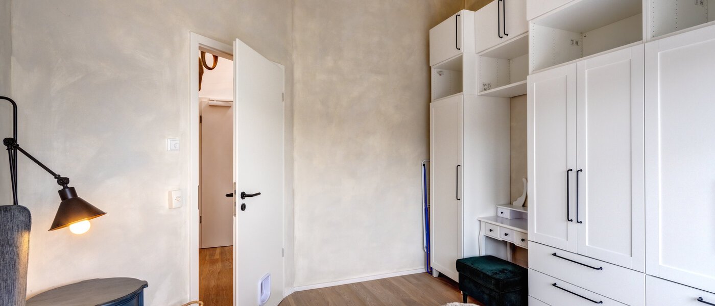 attic apartment München Fasangarten 03 1. bedroom 14268