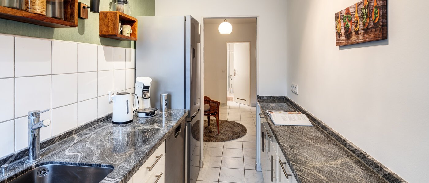 apartment München Solln 03 kitchen 14271