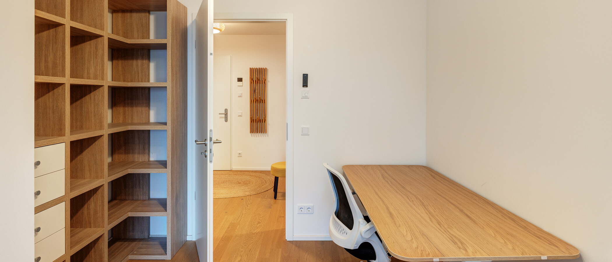 apartment München Neuperlach 03 Workspace/Guestroom 14284