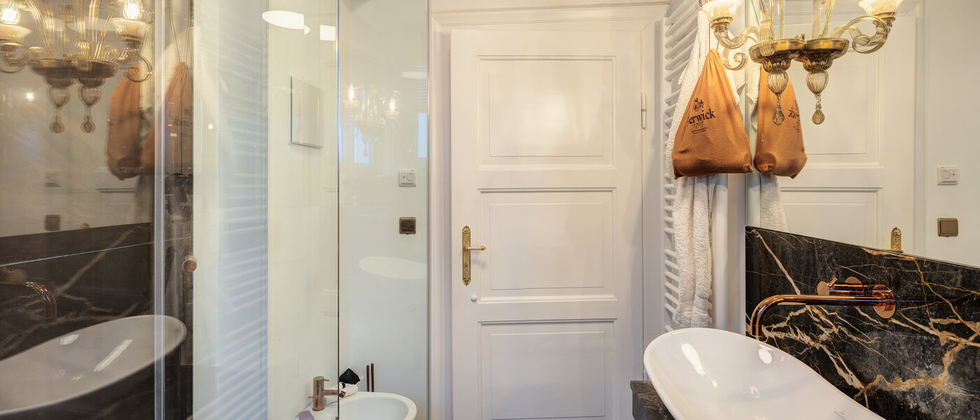 apartment München Nymphenburg 02 bathroom 14294