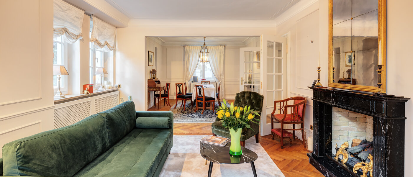 apartment München Nymphenburg 03 living room 14294