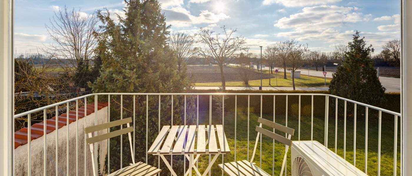 apartment Garching 01 balcony 14297