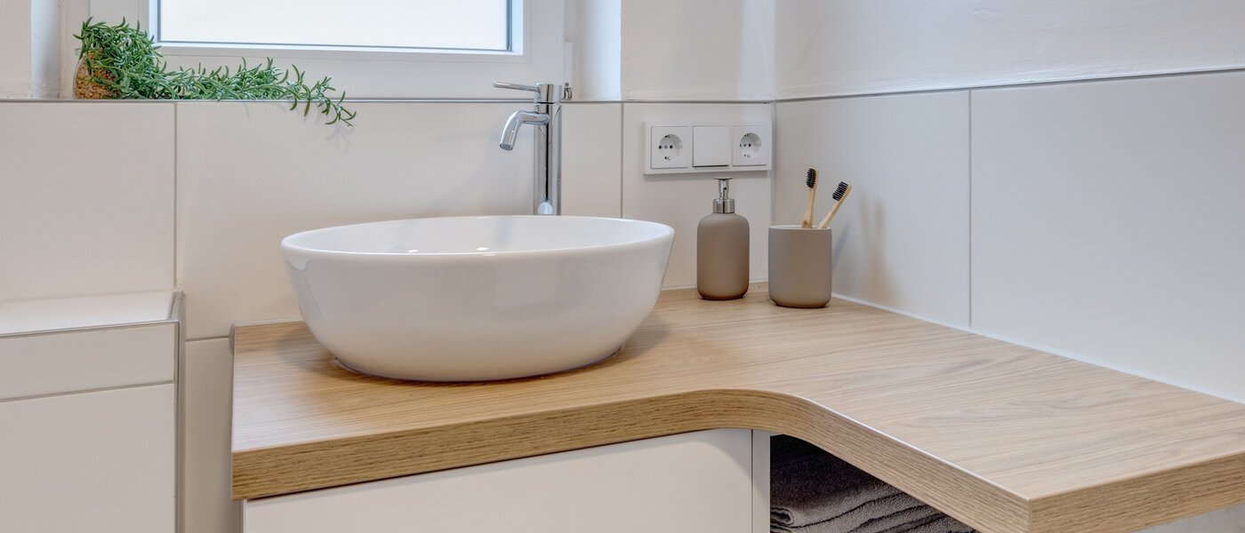 apartment München Neuhausen 02 bathroom 14300