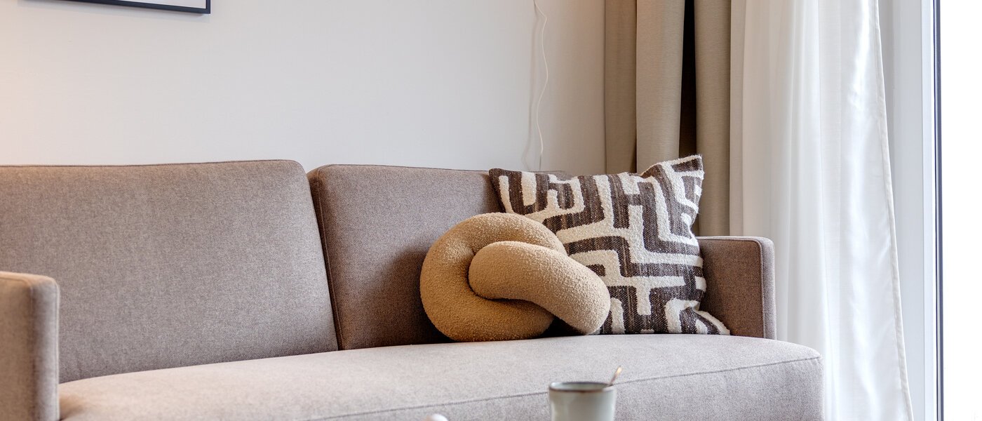 studio München Schwabing-Nord (zw. Leopoldstraße & Englischen Garten) 02 living area 14305