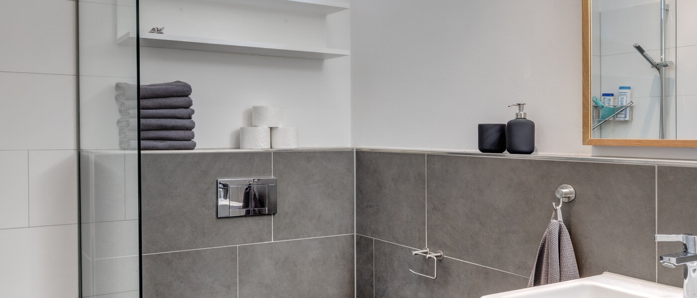 apartment München Allach 01 bathroom 14325