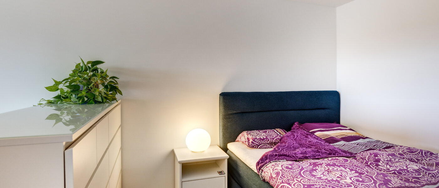 apartment Unterhaching 01 sleeping area 14337