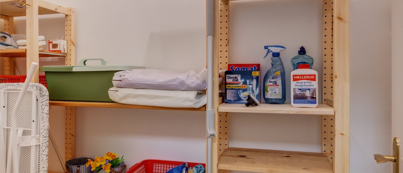 apartment München Forstenried 01 storage room 14341