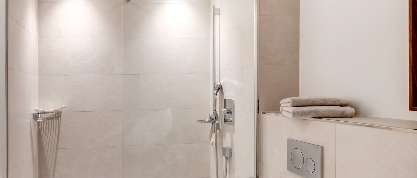 apartment München Harlaching 01 2. bathroom 14361