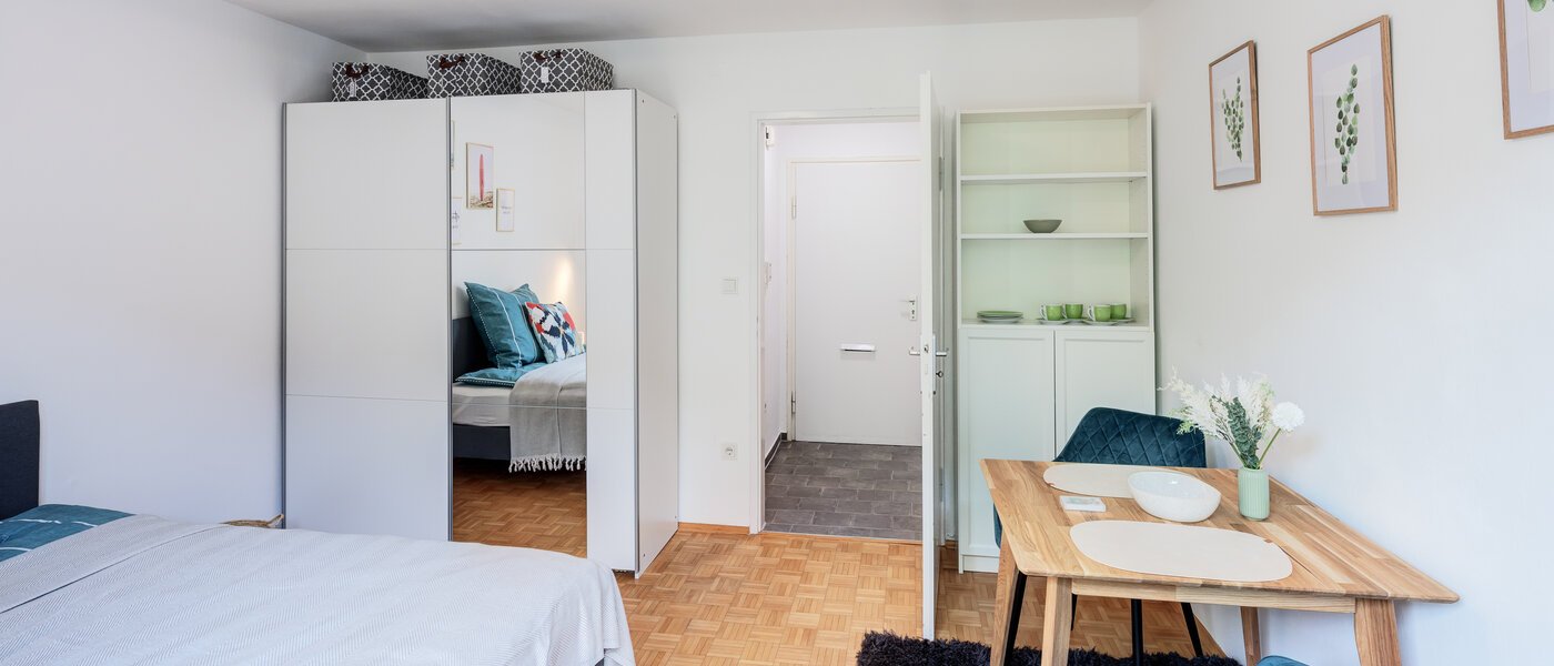 studio München Maxvorstadt 04 living area 14371