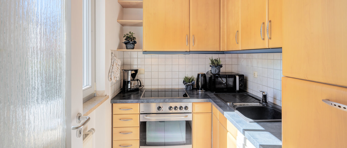 apartment Poing 01 kitchen 14380