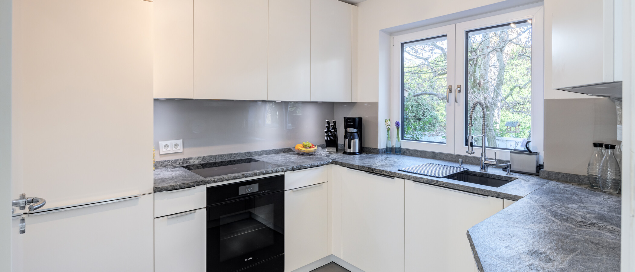 semi-detached house Pullach im Isartal 01 kitchen 14381