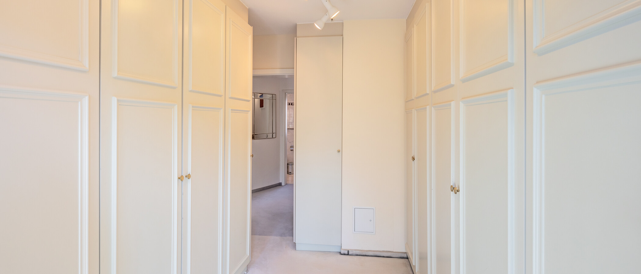 semi-detached house Pullach im Isartal 02 dressing room 14381