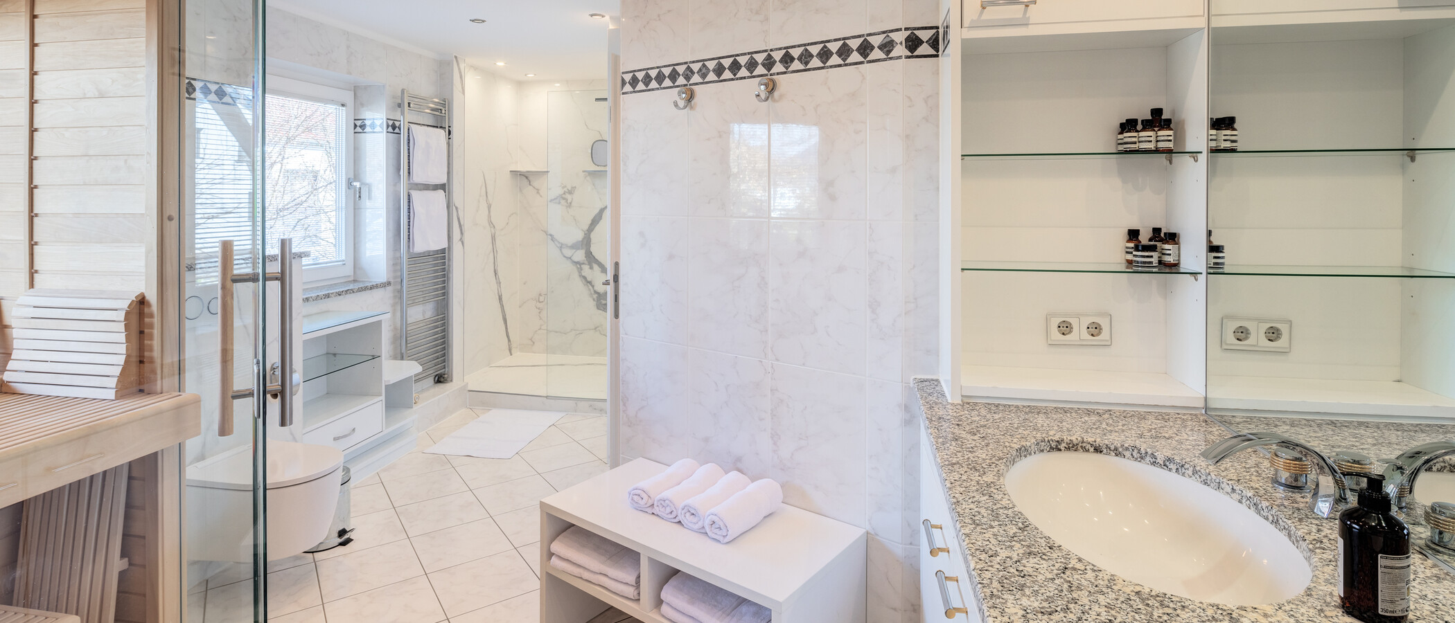 semi-detached house Pullach im Isartal 03 1. bathroom 14381