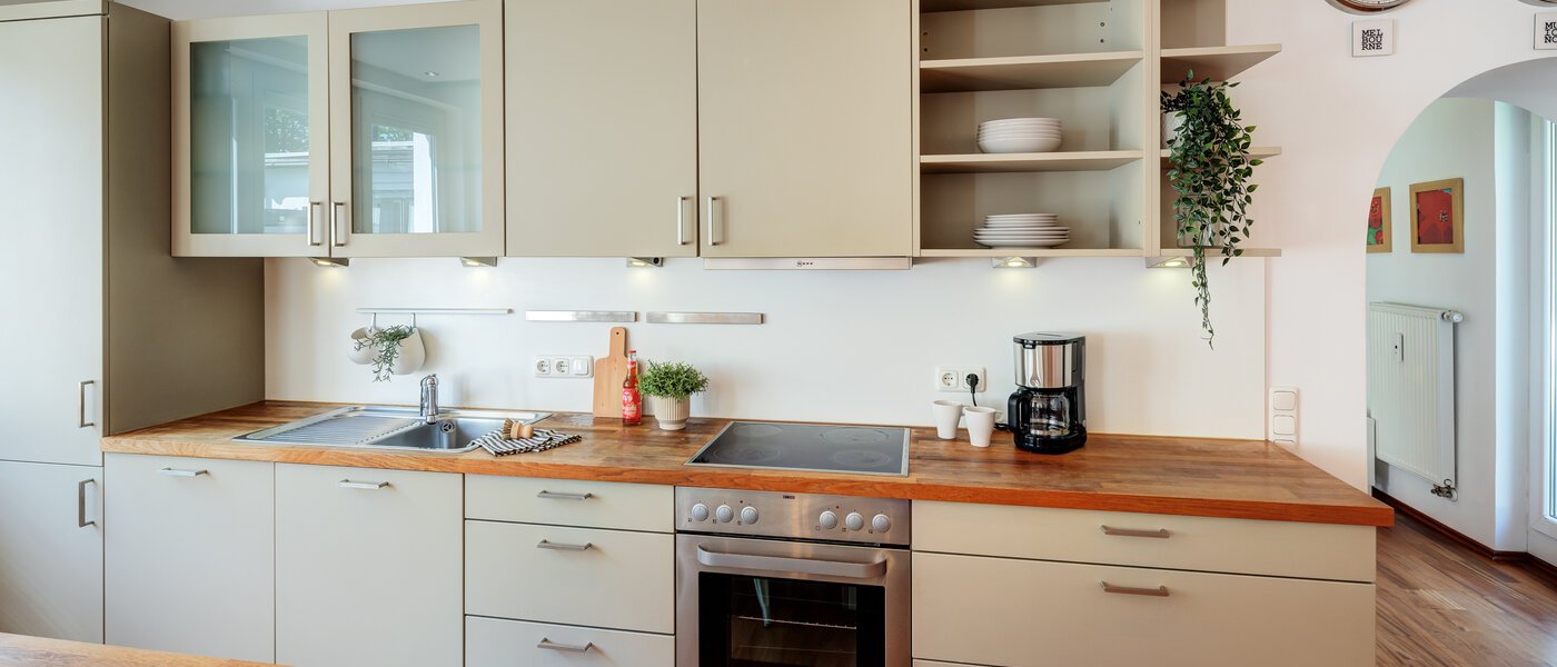 roof terrace apartment München Solln 04 kitchen 14396