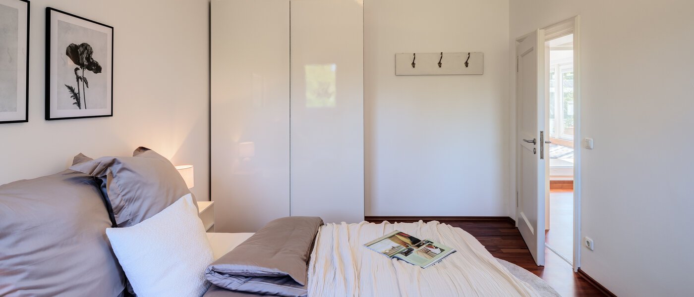 roof terrace apartment München Solln 03 1. bedroom 14396