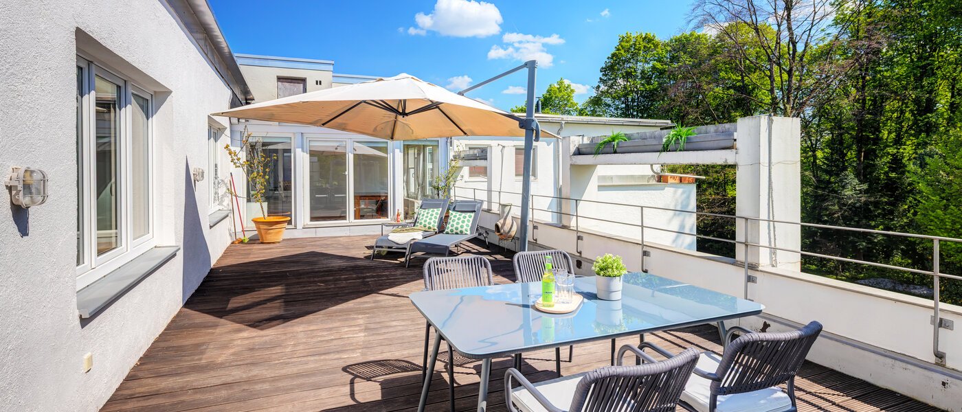 roof terrace apartment München Solln 04 1. roof terrace 14396
