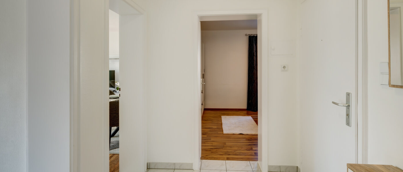 apartment München Lerchenau 02 hall 14398