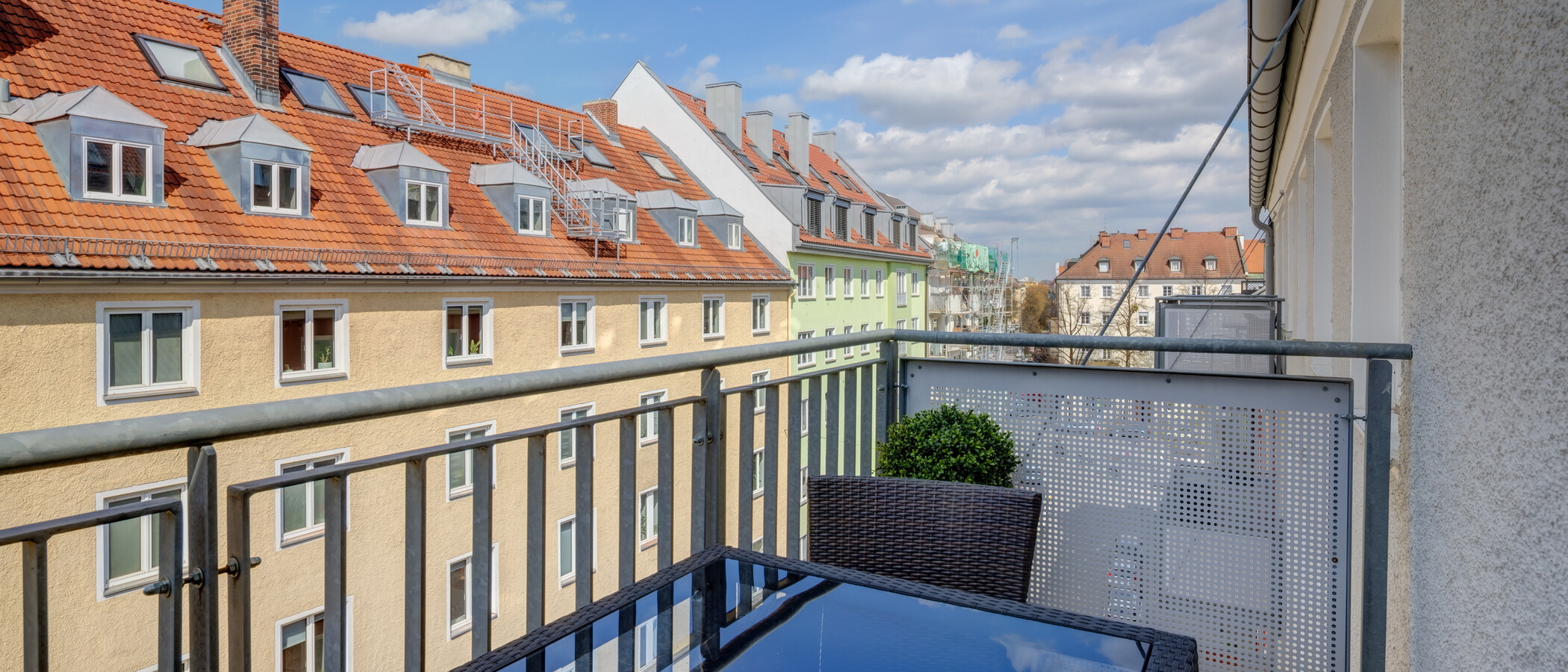 apartment München Maxvorstadt - Rund um den Josephsplatz 02 balcony 14405