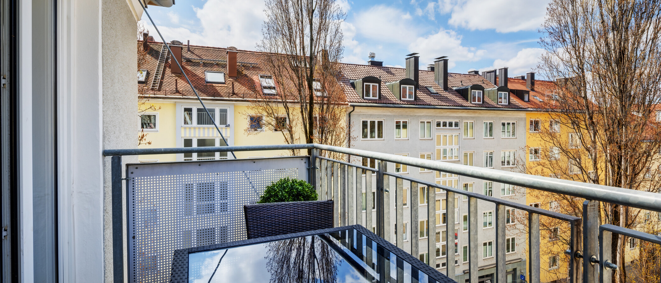 apartment München Maxvorstadt - Rund um den Josephsplatz 03 balcony 14405