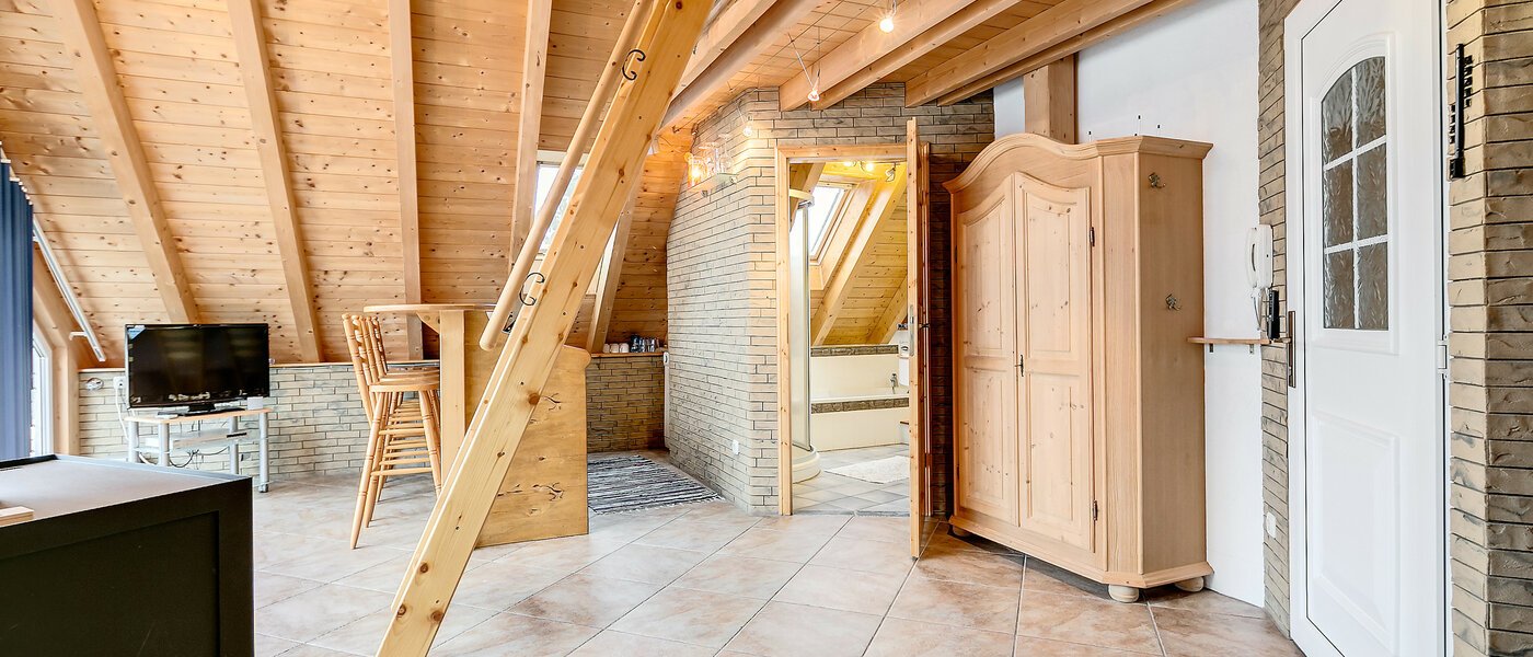 gallery apartment  Unterföhring 04 living room 1441