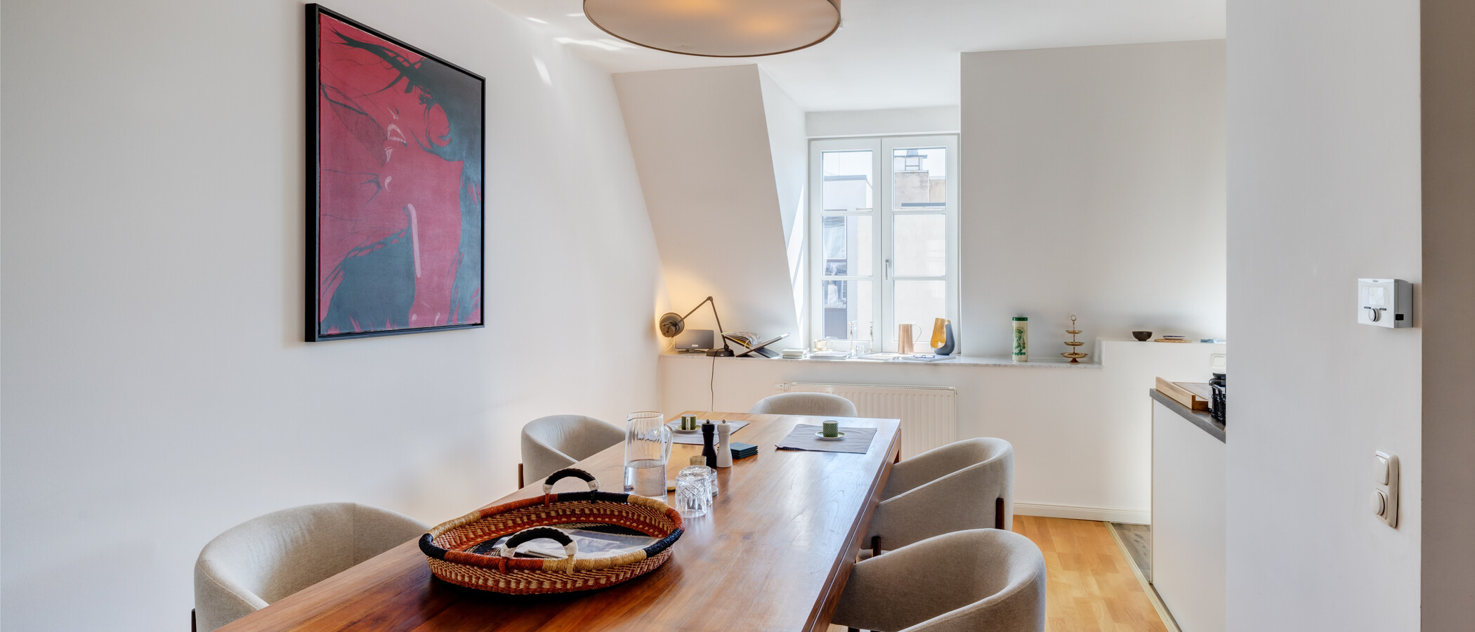 apartment München Schwanthalerhöhe 02 dining area 14426