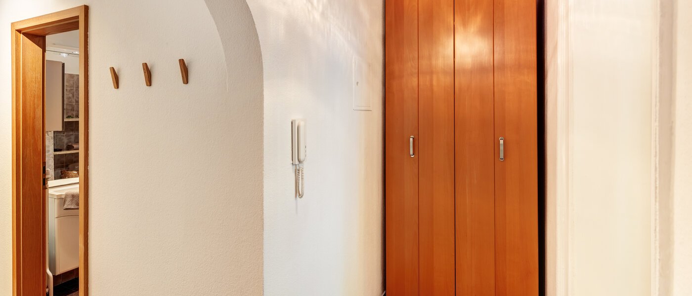 apartment München Solln 02 hall 14430