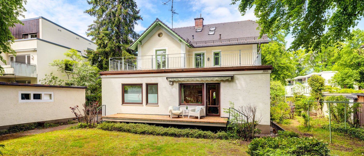 apartment München Solln 03 communal garden 14430