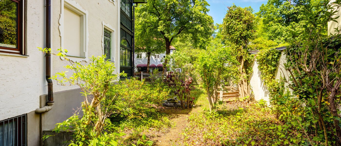 apartment München Solln 06 communal garden 14430