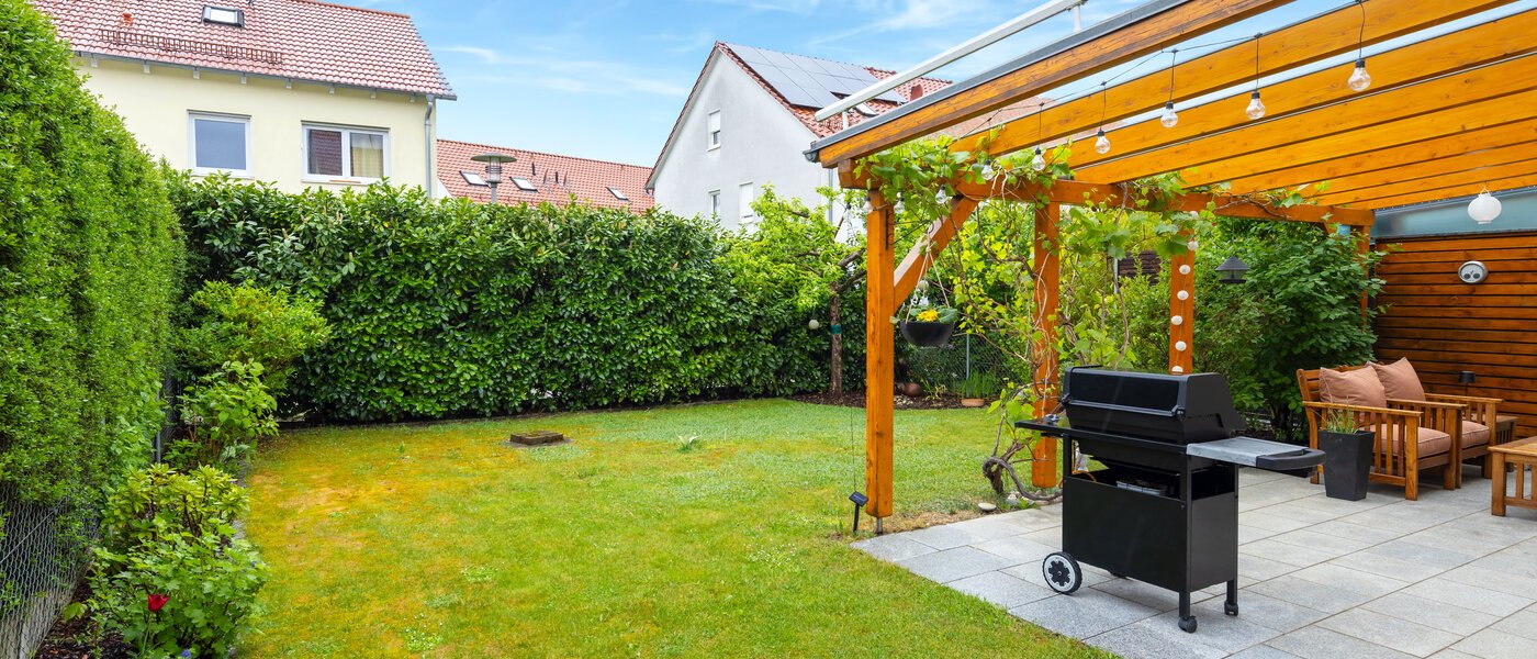 corner townhouse München Heimstetten 01 garden 14431