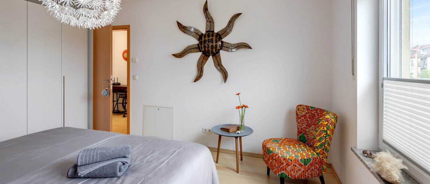 corner townhouse München Heimstetten 02 1. bedroom 14431