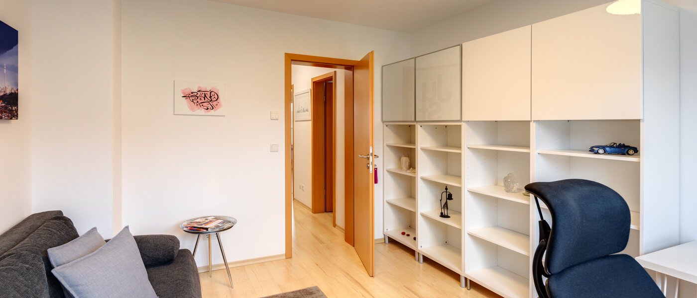 corner townhouse München Heimstetten 03 Workspace/Guestroom 14431