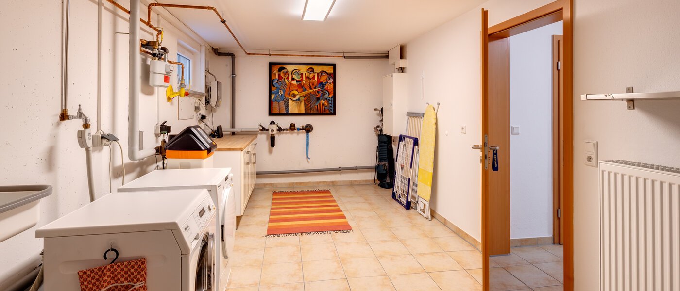 corner townhouse München Heimstetten 02 utility room 14431