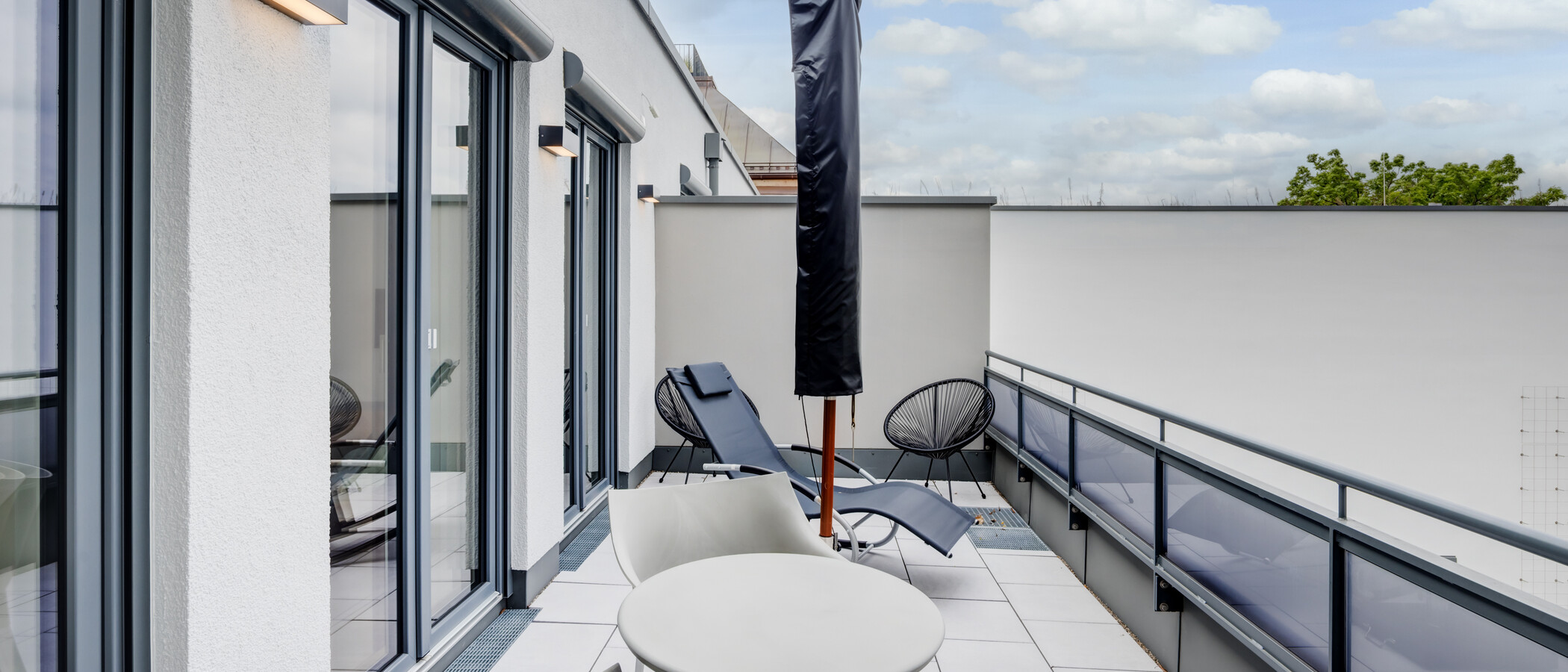 roof terrace apartment München Sendling-Westpark 01 roof terrace 14433