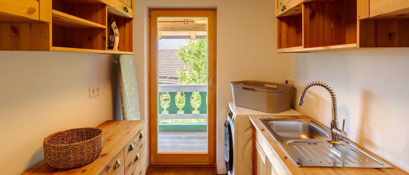 villa Bad Wiessee 01 utility room 14436