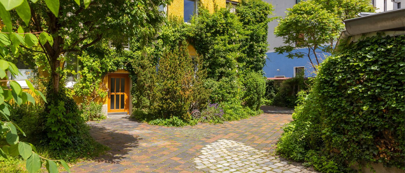 apartment München Schwanthalerhöhe 01 inner courtyard  14438