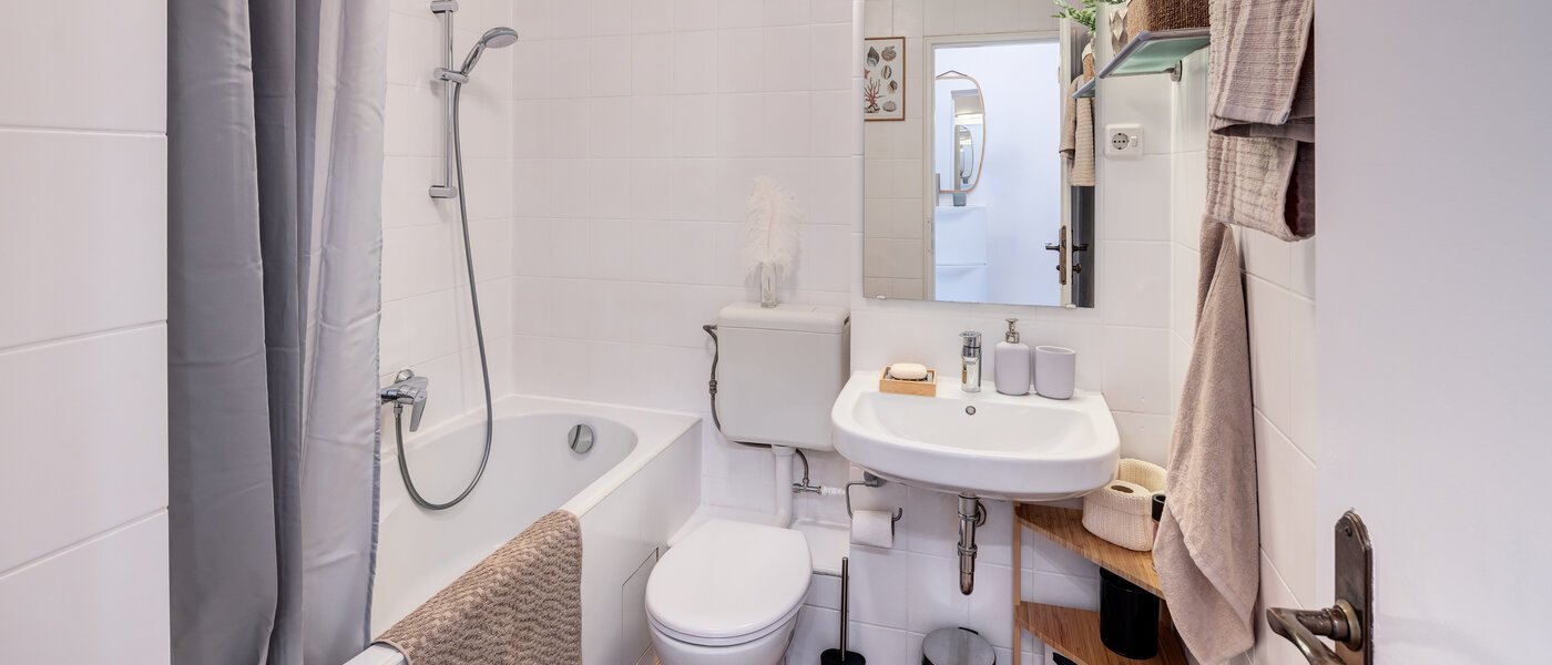 apartment München Johanneskirchen 02 bathroom 14442