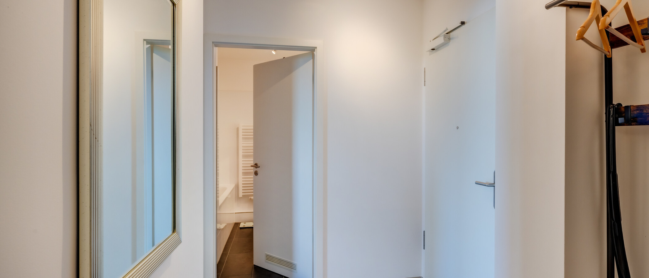 apartment München Obersendling 02 hall 14447