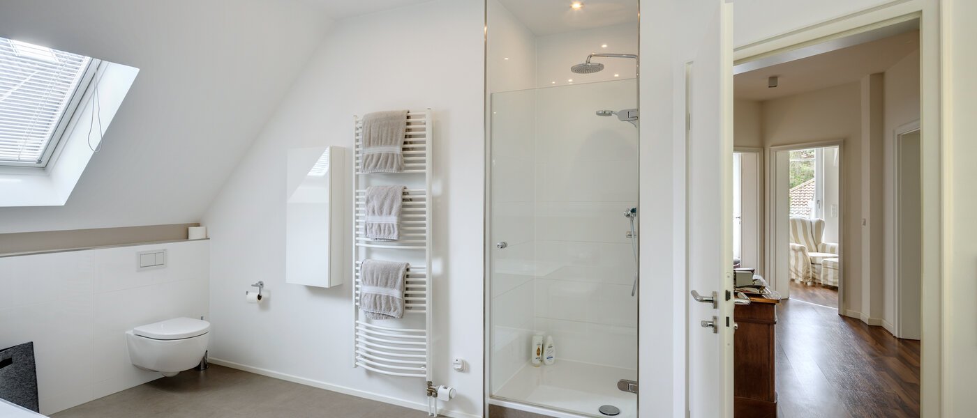 semi-detached house Grünwald 02 1. bathroom 14454