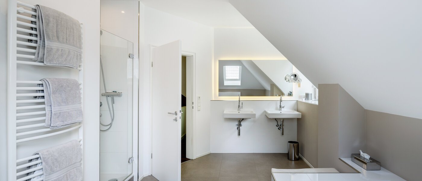 semi-detached house Grünwald 03 1. bathroom 14454