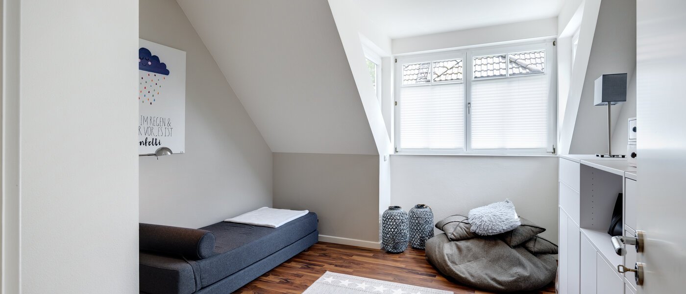 semi-detached house Grünwald 01 guest room 14454