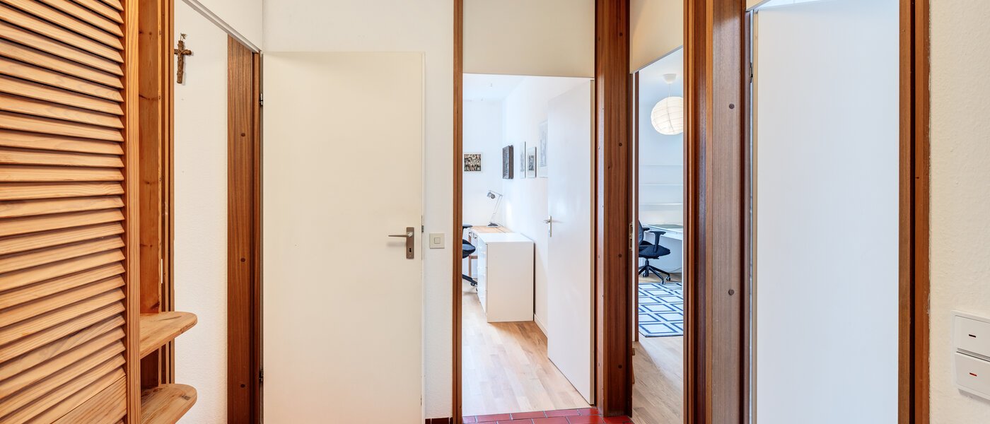 house München Ramersdorf 03 hall 14455