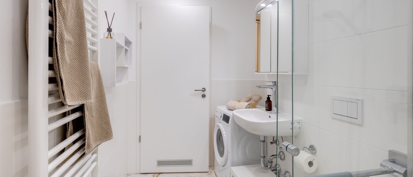 apartment Taufkirchen 02 bathroom 14456