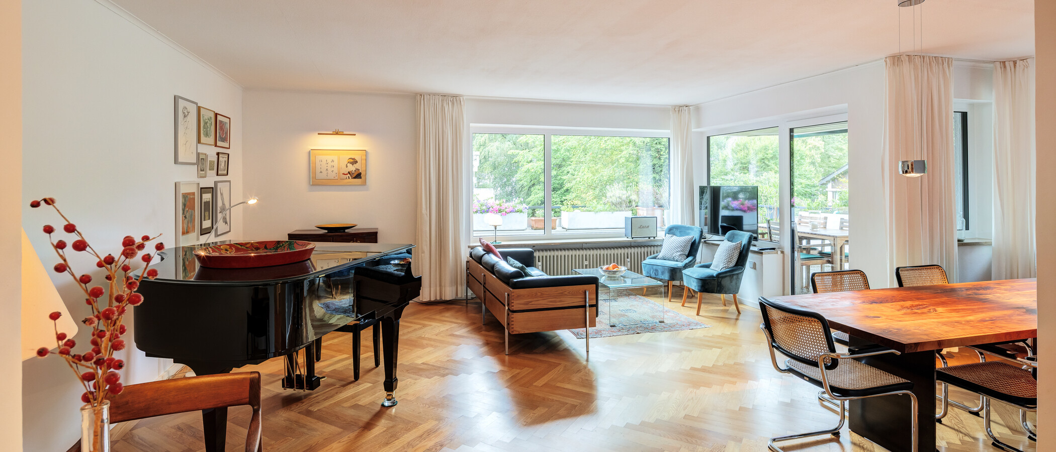 apartment München Menterschwaige 01 living area 14458