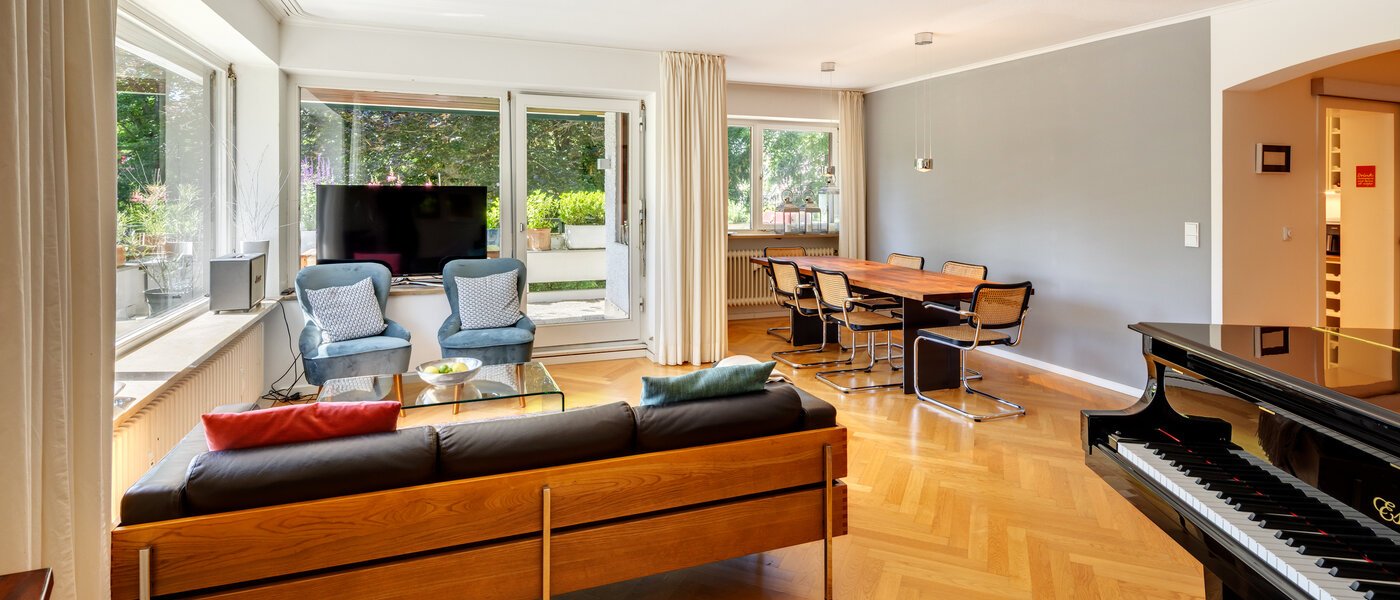 apartment München Menterschwaige 03 living area 14458