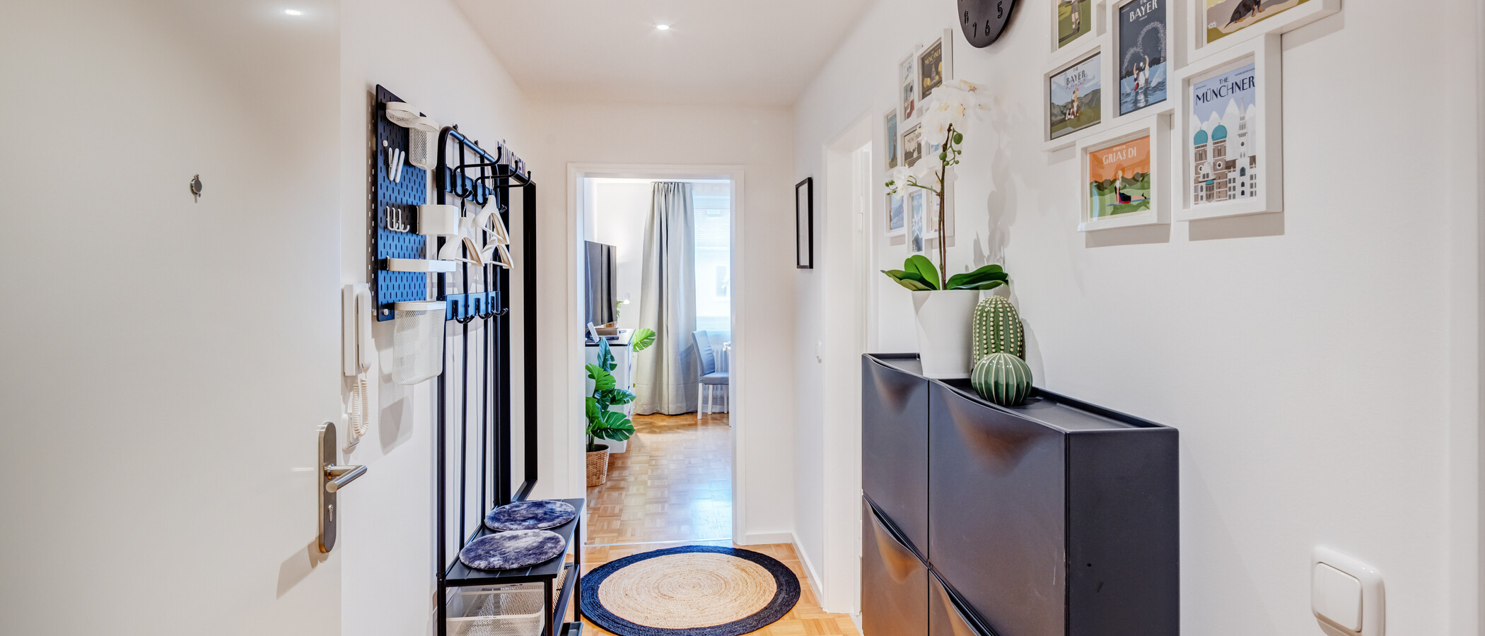 apartment München Lehel 02 hall 14463