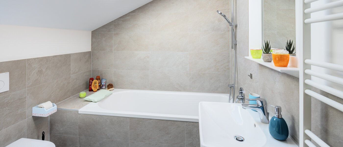 semi-detached house Icking 01 2. bathroom 14465