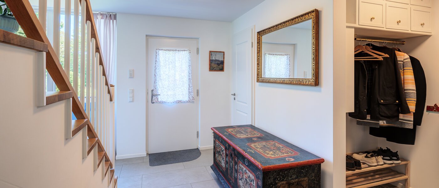 semi-detached house Icking 01 hall 14465