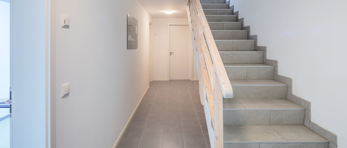 semi-detached house Icking 08 hall 14465